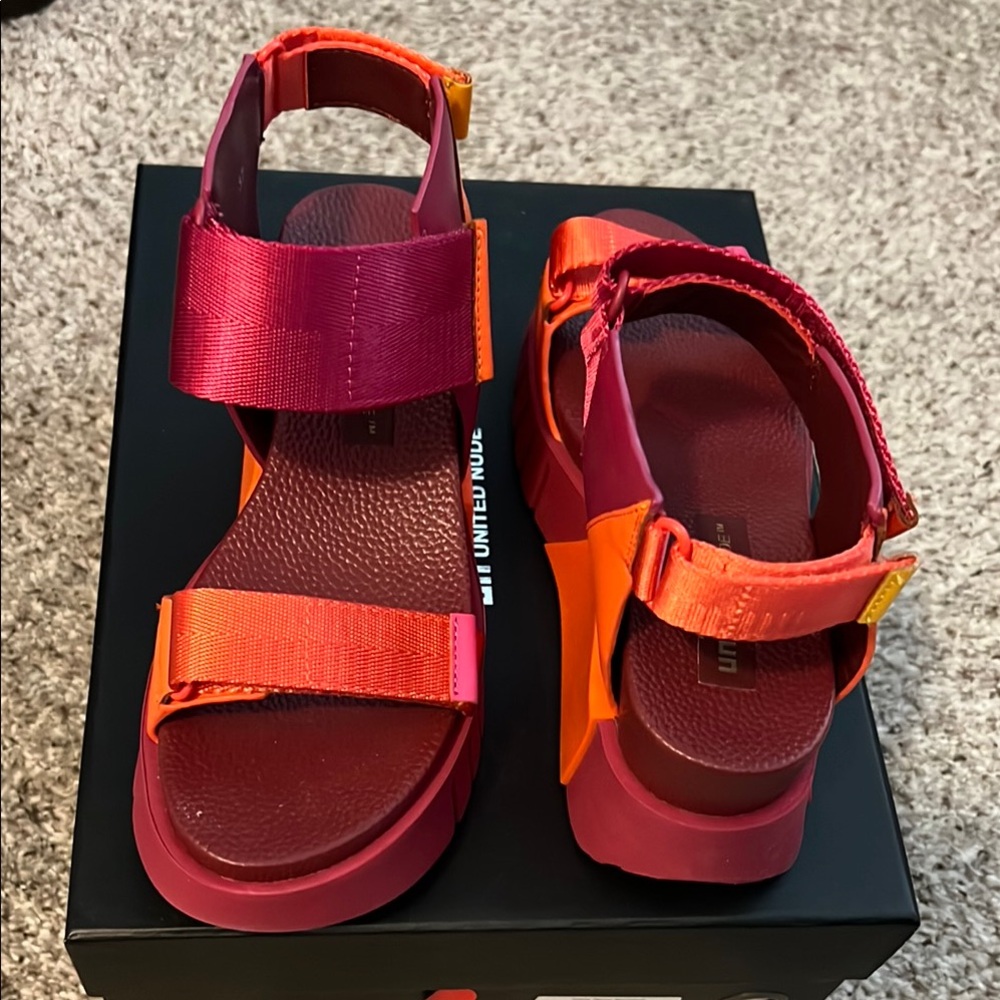 United Nude Burgundy and Orange Sandals - Picture 2 of 9